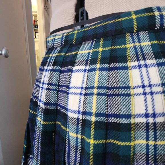 Long Woolen Kilt Skirt - M - Picture 3 of 7